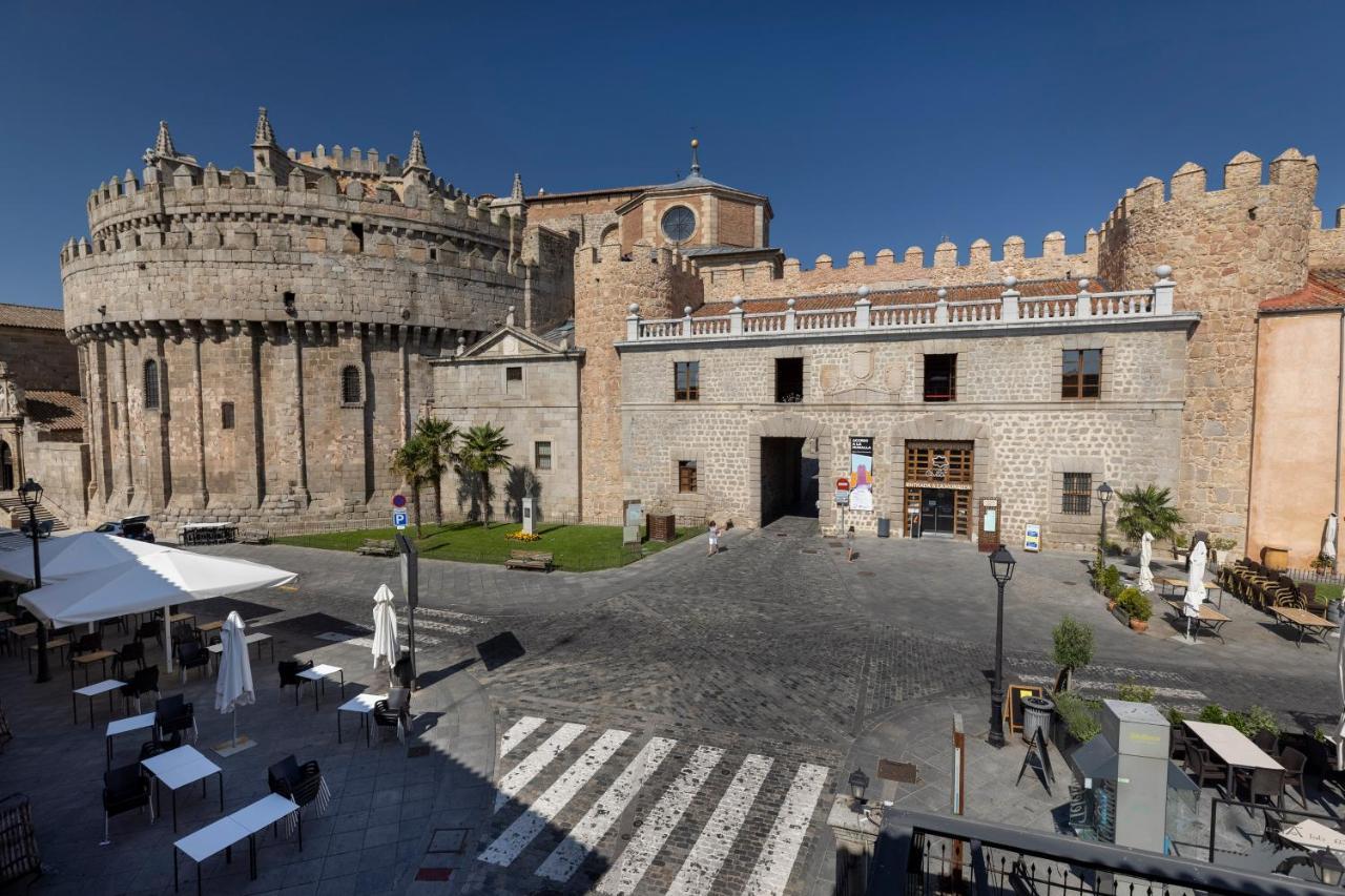 Ávila Hostal Restaurante Puerta Del Alcazar מראה חיצוני תמונה