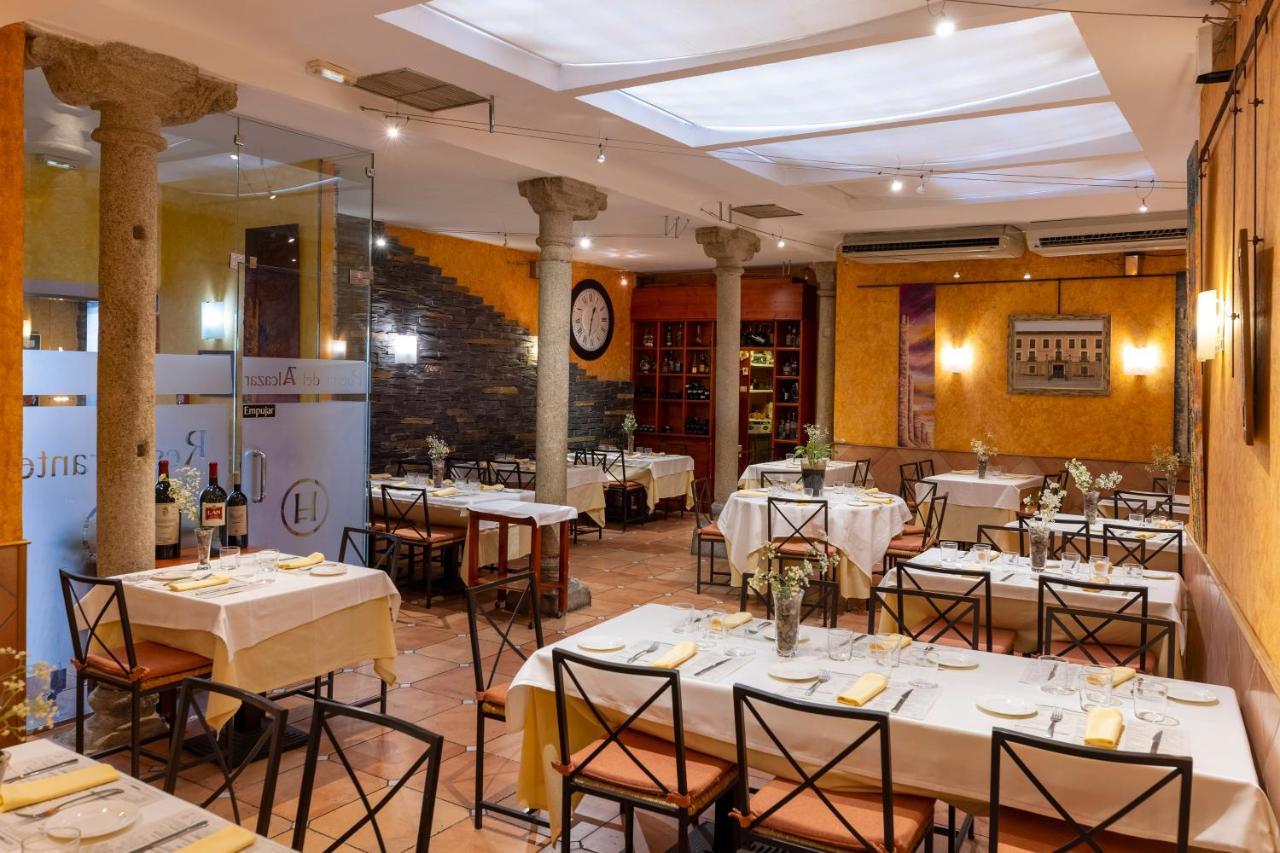 Ávila Hostal Restaurante Puerta Del Alcazar מראה חיצוני תמונה