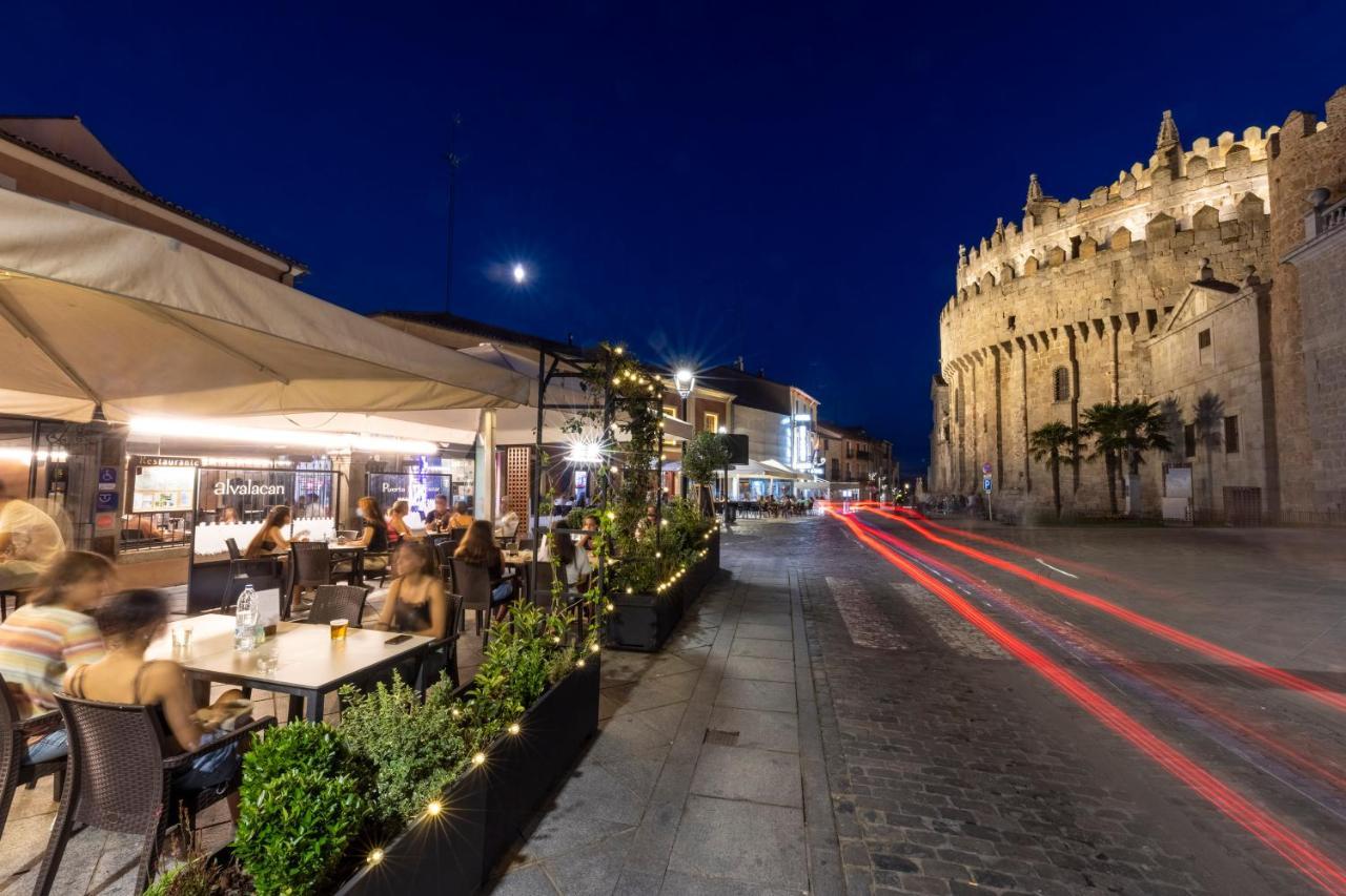 Ávila Hostal Restaurante Puerta Del Alcazar מראה חיצוני תמונה