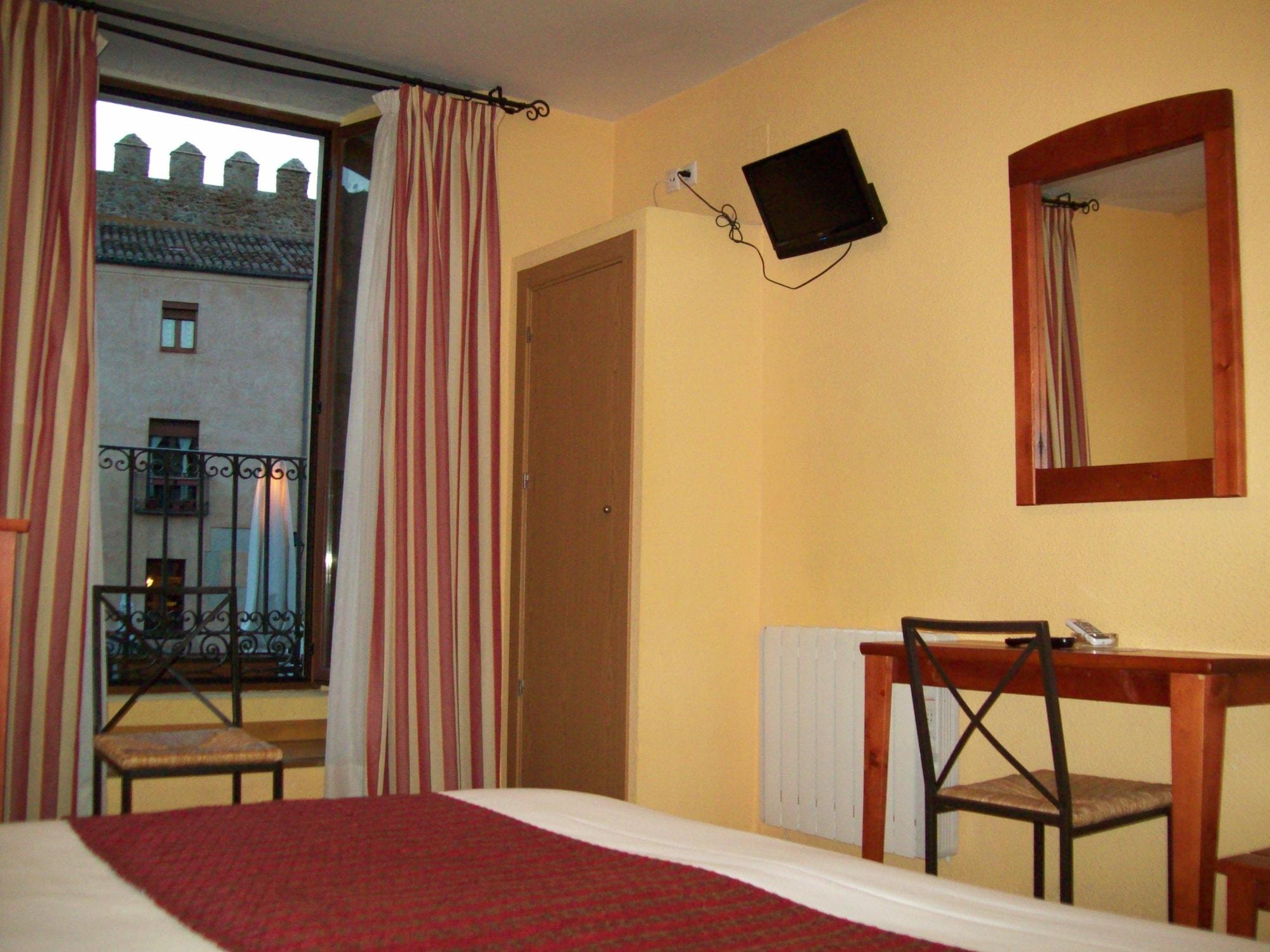 Ávila Hostal Restaurante Puerta Del Alcazar מראה חיצוני תמונה