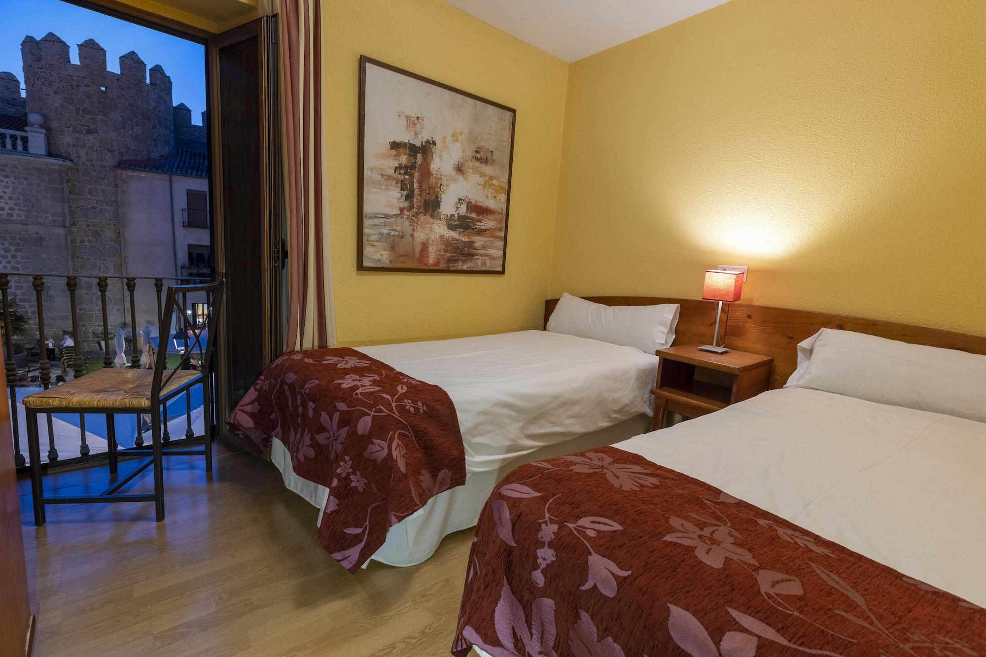 Ávila Hostal Restaurante Puerta Del Alcazar מראה חיצוני תמונה